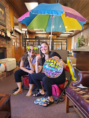 Cashmere Valley Bank at the Ice Cream Social